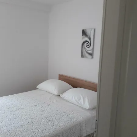 Comfy شقة سبليت
