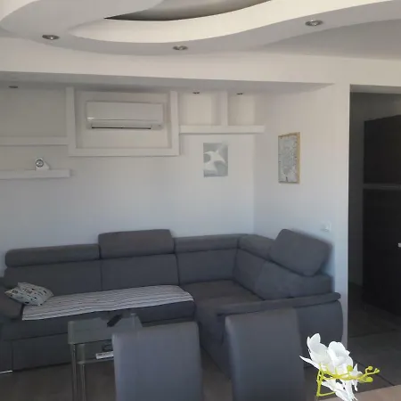 Comfy شقة سبليت